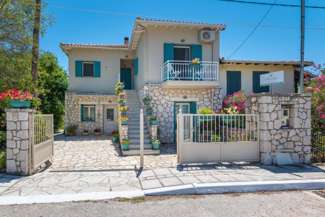 Apartamento Avelia Blue Asprogerakata Exterior foto
